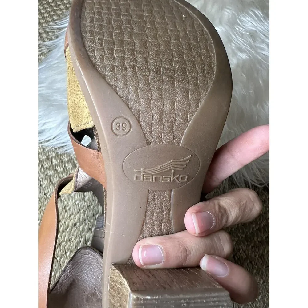 Dansko Dominique Heeled Cork Leather T Strap Sandals Women's Size EU39 Boho